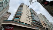 Apartamento frente Avenida, na Meia Praia