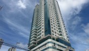 Apartamento de 179m na Meia Praia