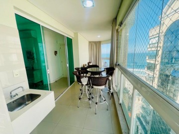 Apartamento Quadra mar 04 Suites, Meia Praia