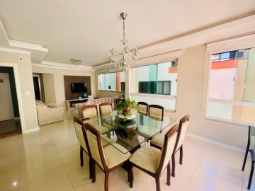 Apartamento quadra mar, 02 suites, 02 vagas, Meia 