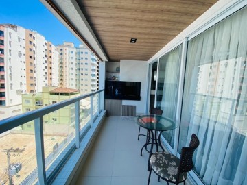 Apartamento rua em frente ao Russi Russi, 04 suite