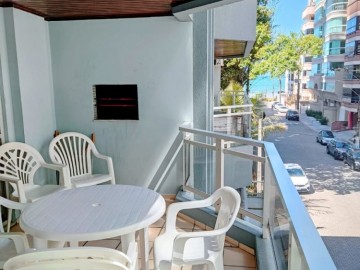 Apartamento Quadra mar 03 dormitorios, 01 vaga, Me