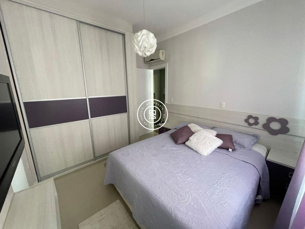 Apto mobiliado e decorado a 300m do Mar