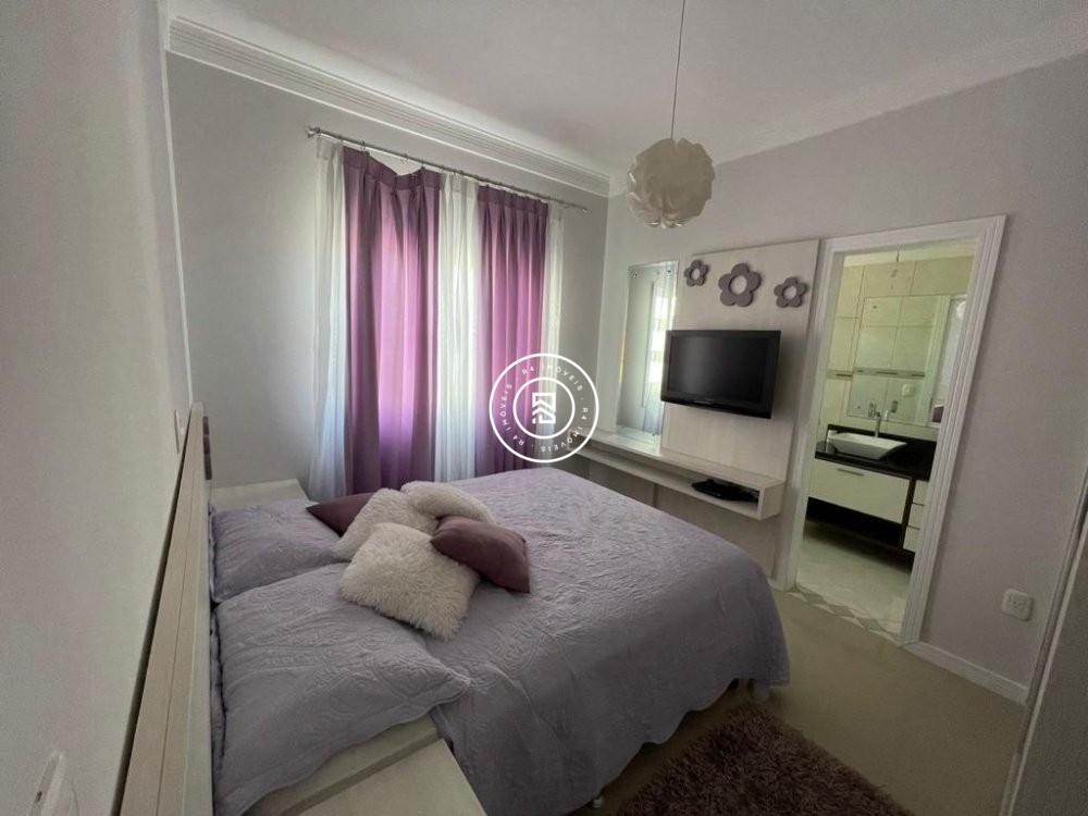 Apto mobiliado e decorado a 300m do Mar