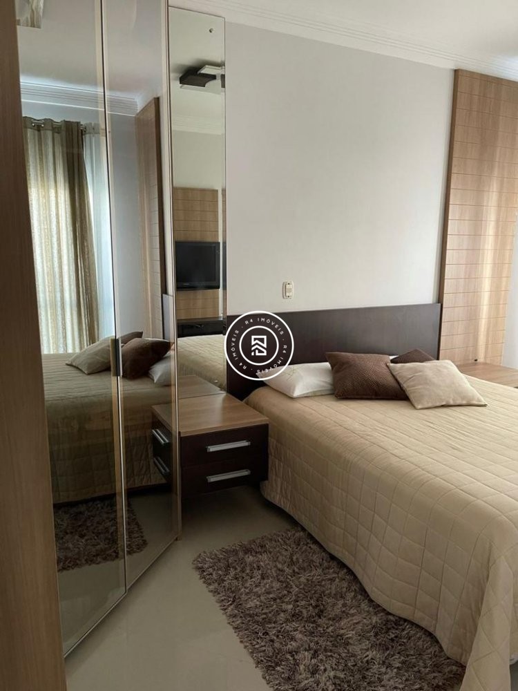 Apto mobiliado e decorado a 300m do Mar