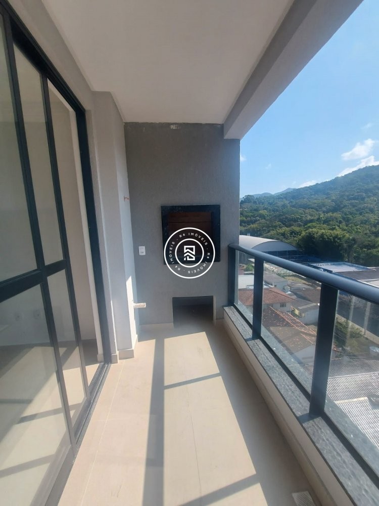 Apto Novo no Bairro Morretes