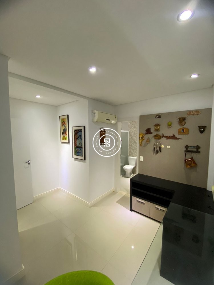 Cobertura com terra�o em Bombinhas