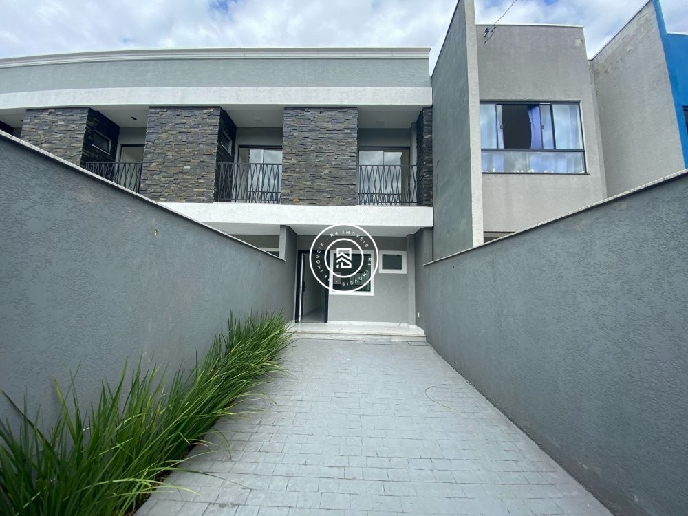 Sobrado novo no Morretes