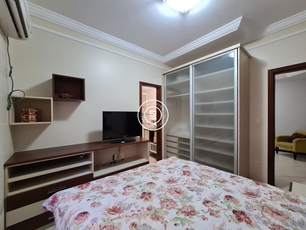 Apartamento Frente Mar 04 Dormit�rios, 02 vagas