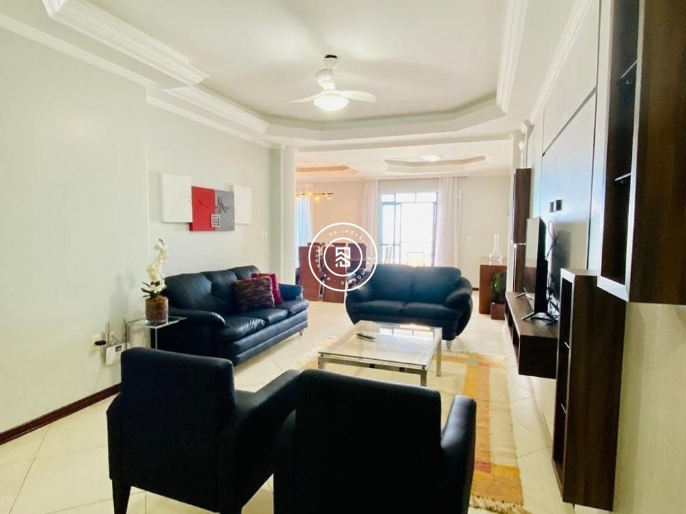 Apartamento Frente Mar 04 Dormit�rios, 02 vagas