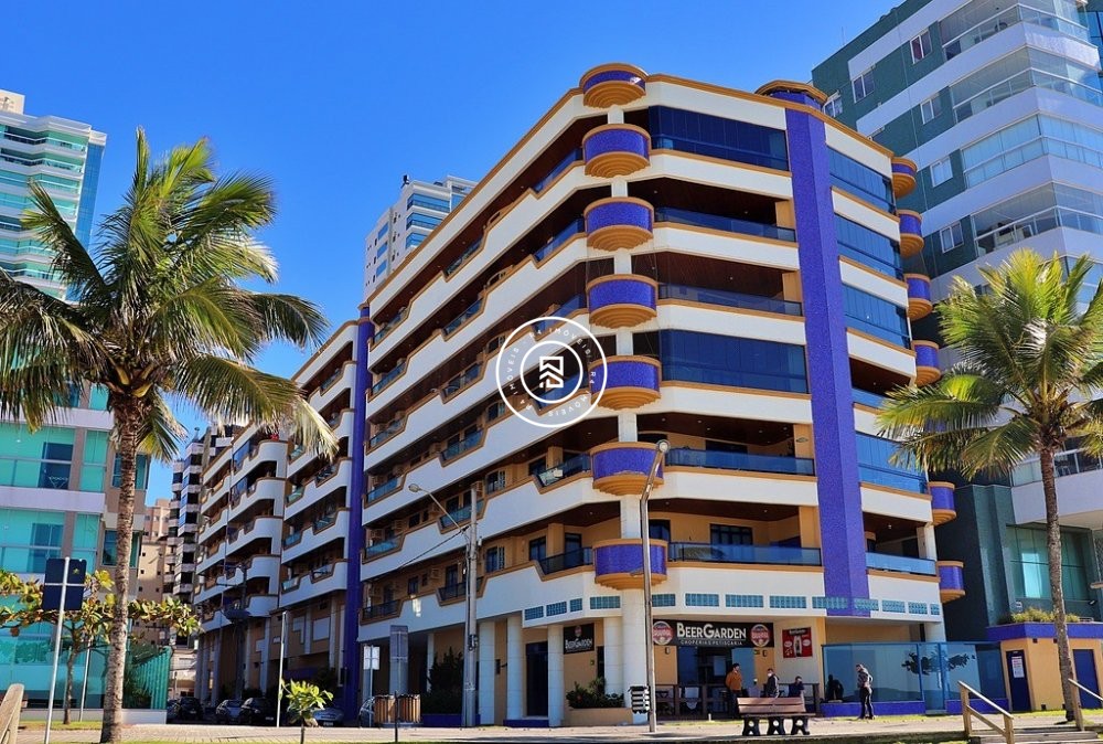 Apartamento Frente Mar 04 Dormit�rios, 02 vagas