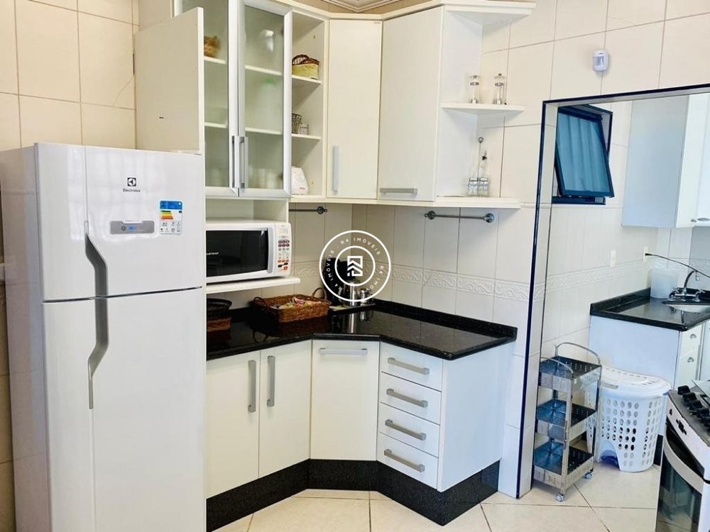 Apartamento Frente Mar 04 Dormit�rios, 02 vagas