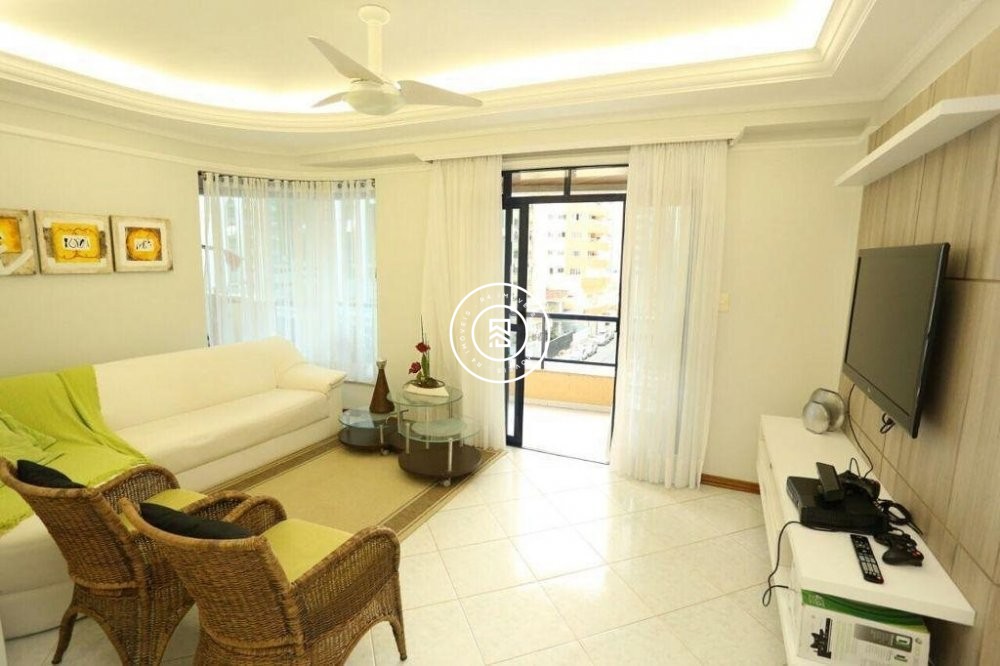 Apartamento Lateral Mar 03 Dormitorios Meia Praia