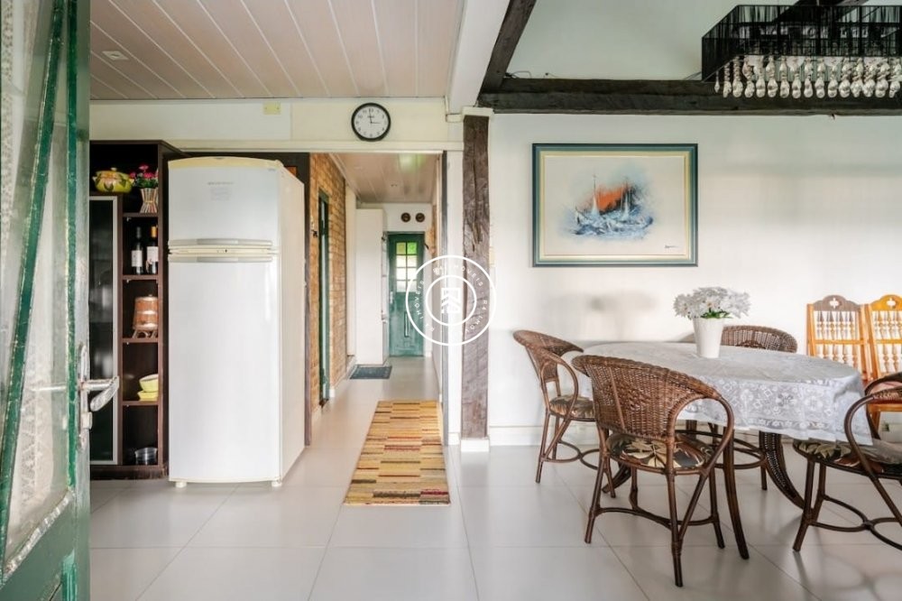 Casa Frente Mar Itapema