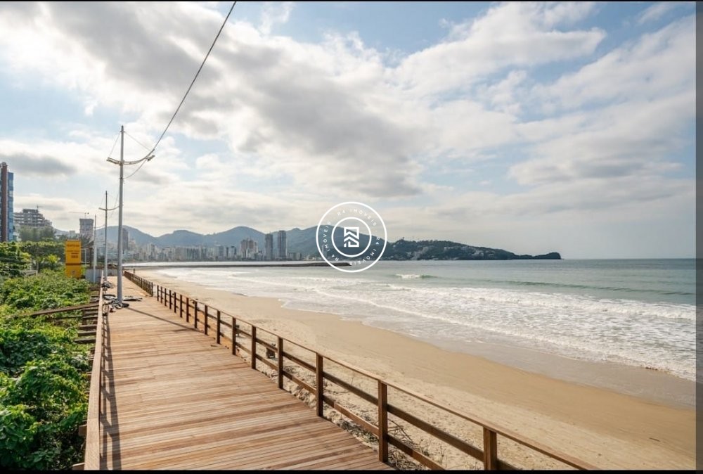 Casa Frente Mar Itapema