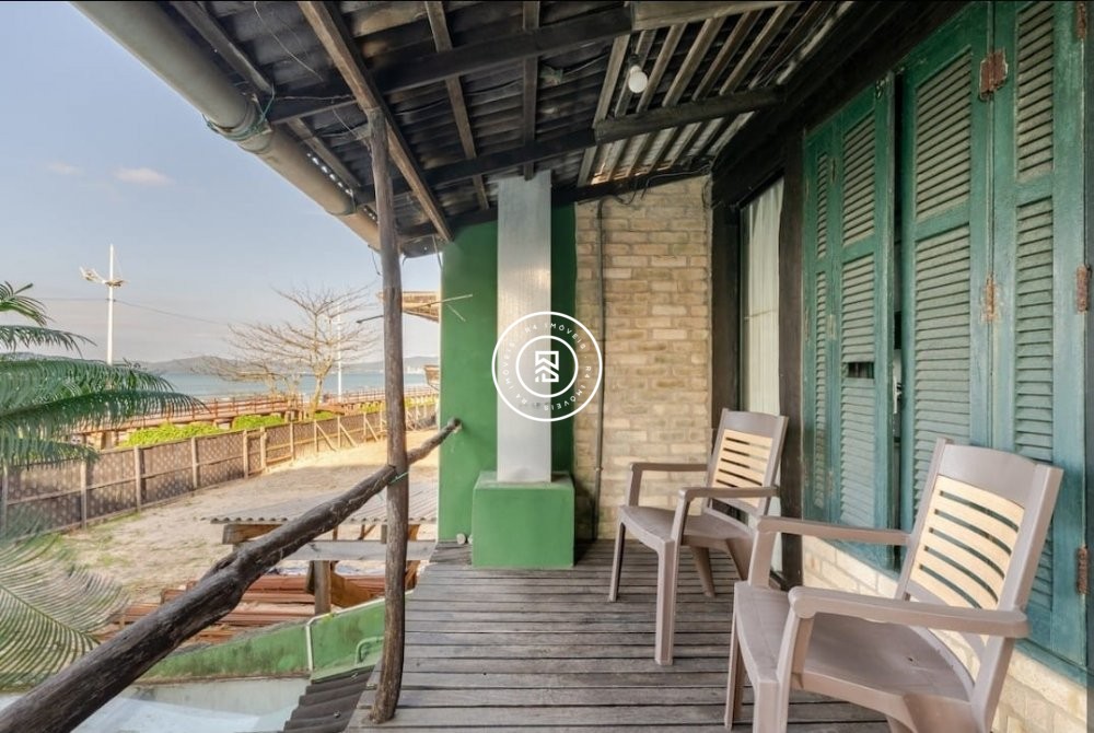 Casa Frente Mar Itapema