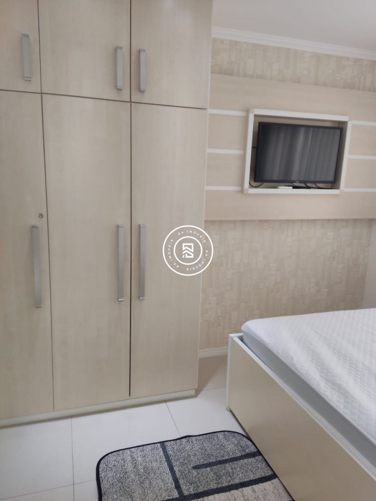 Apartamento Quadra Mar 02 quartos em Meia Praia