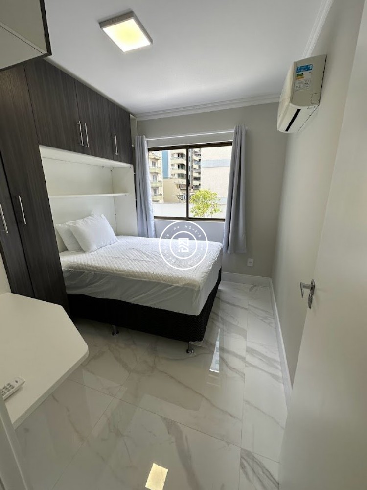 Apto Lateral Mar Meia Praia 03 Dormit�rios