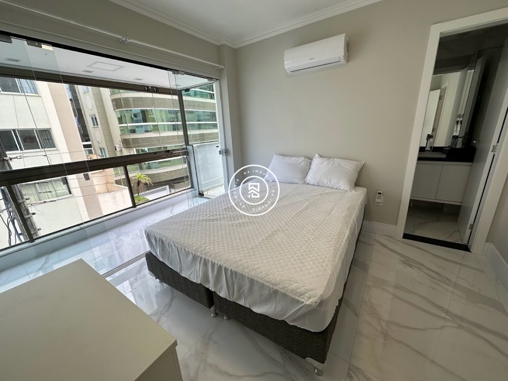 Apto Lateral Mar Meia Praia 03 Dormit�rios