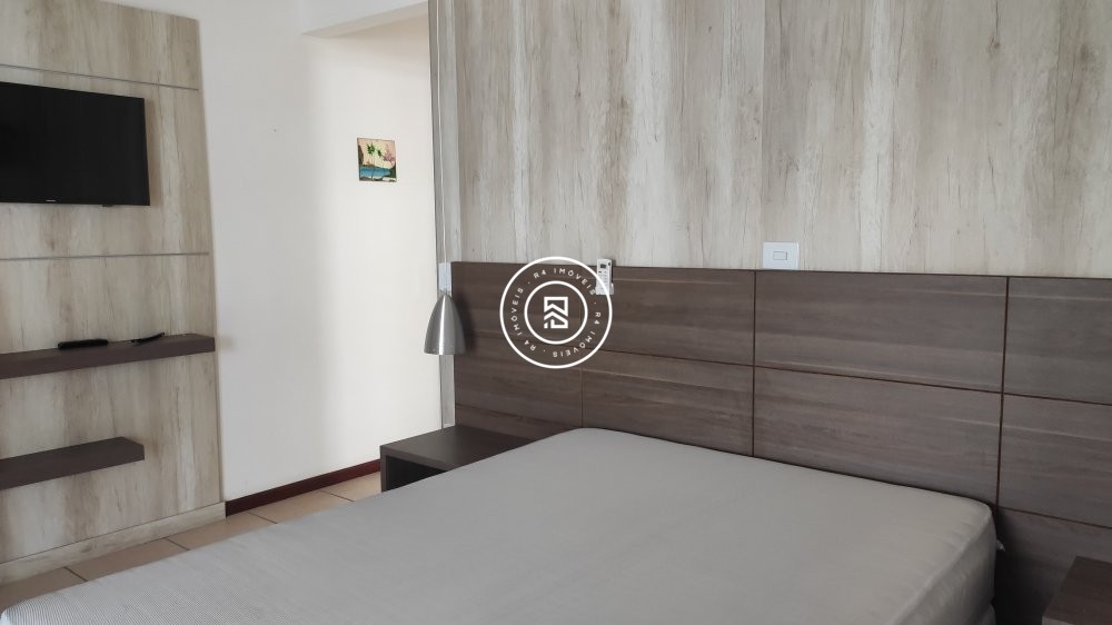 Apartamento Frente Mar 04 Dormit�rios, 02 vagas Me