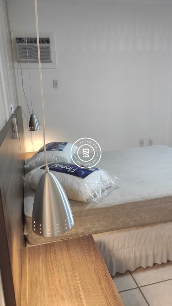 Apartamento Frente Mar 04 Dormit�rios, 02 vagas Me