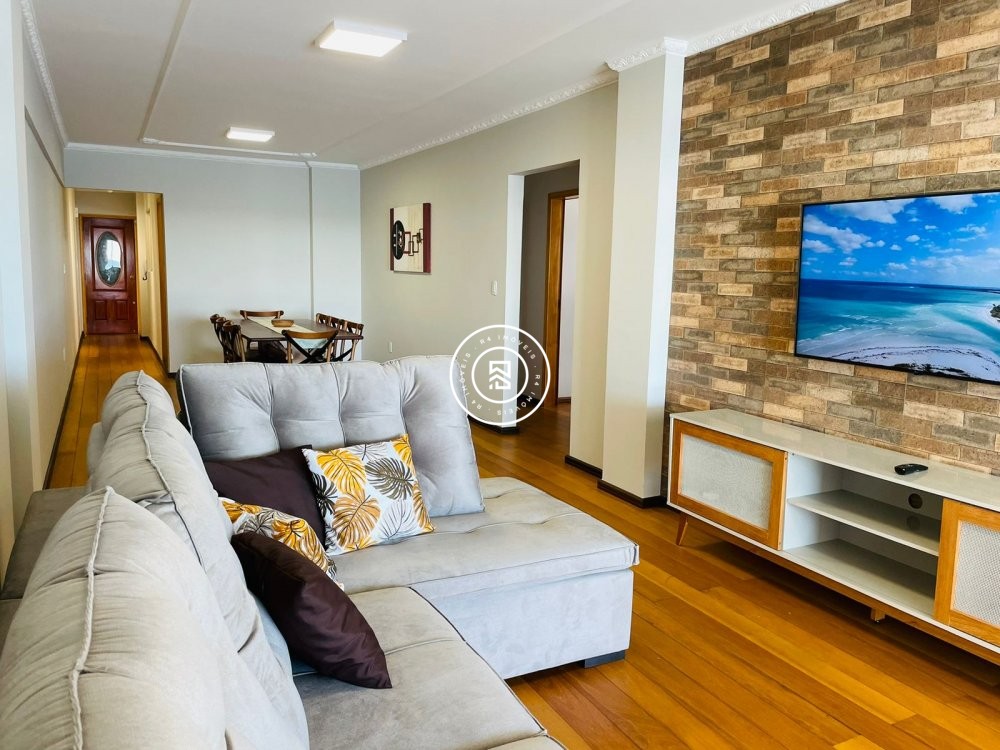 Apartamento Frente Mar 05 Dormitrios, 04 vagas