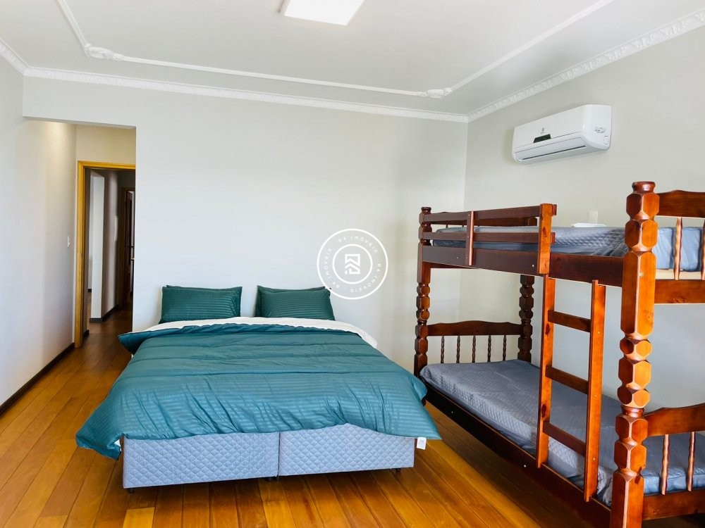 Apartamento Frente Mar 05 Dormitrios, 04 vagas