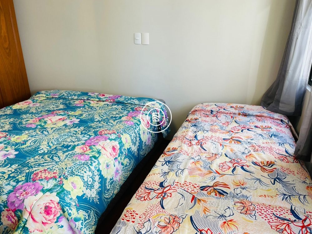 Apartamento Frente Mar 05 Dormitrios, 04 vagas