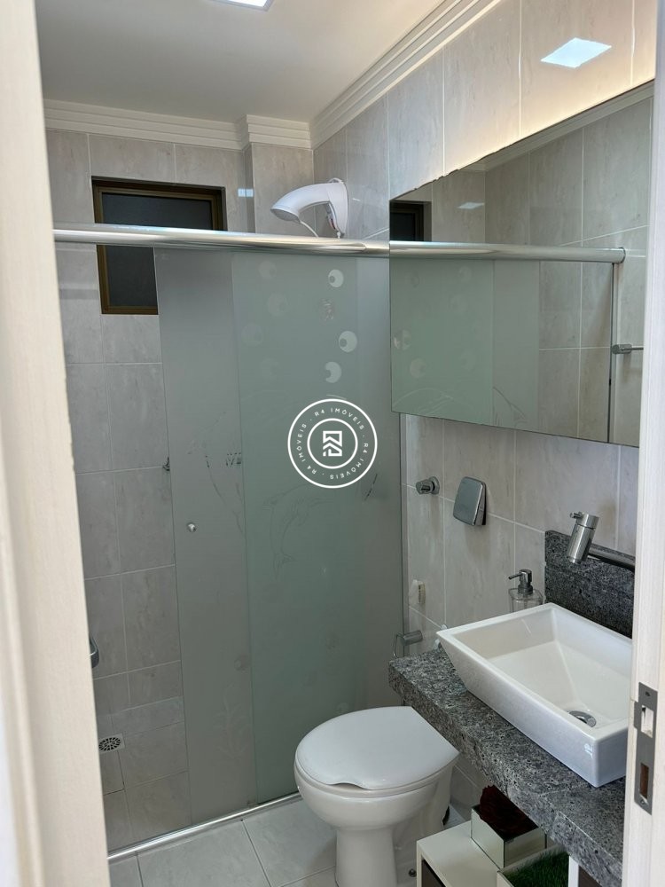 Apartamento Frente Mar 05 suites, 02 vagas