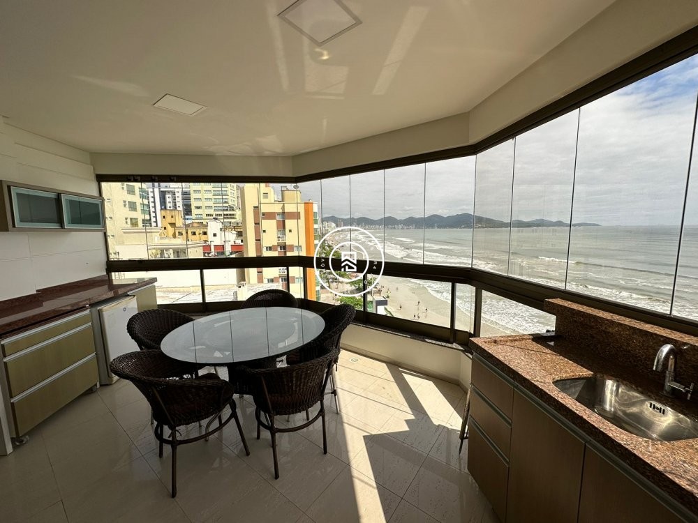 Apartamento Frente Mar 05 suites, 02 vagas