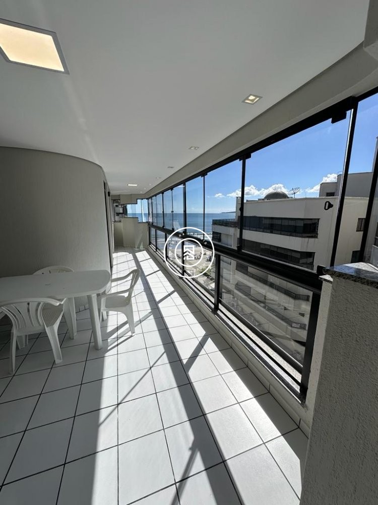 Apartamento Lateral Mar, 02 Dormit�rios, Meia Prai