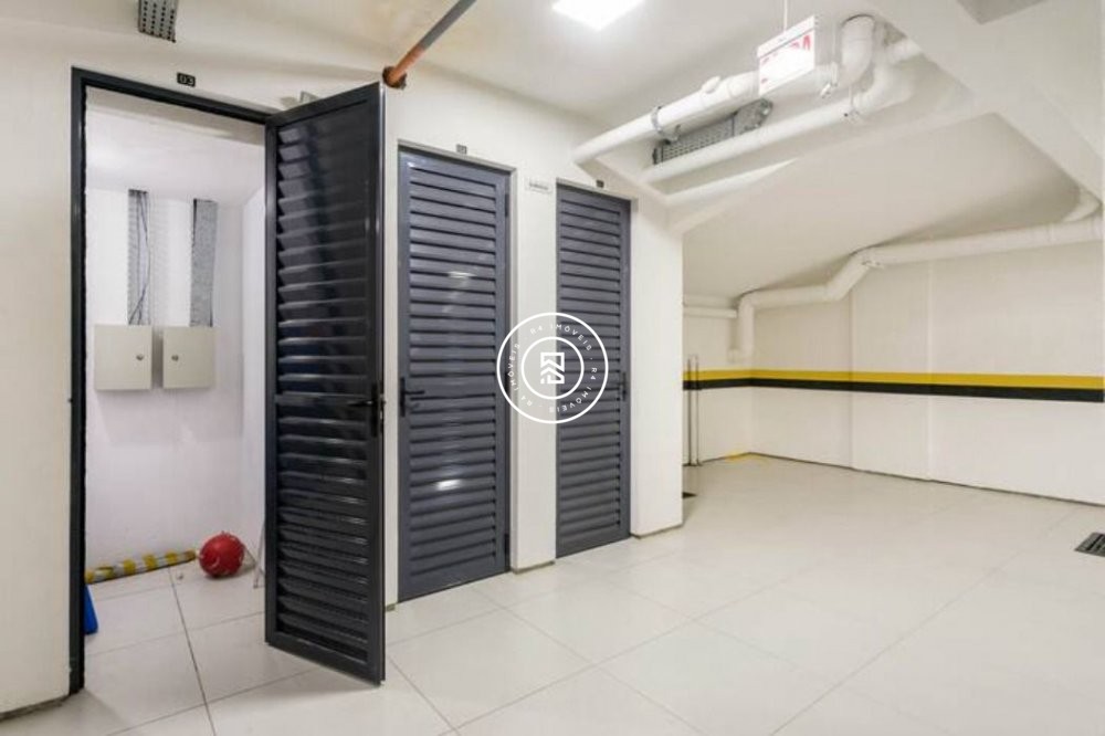 Apto finamente mobiliado na quadra mar