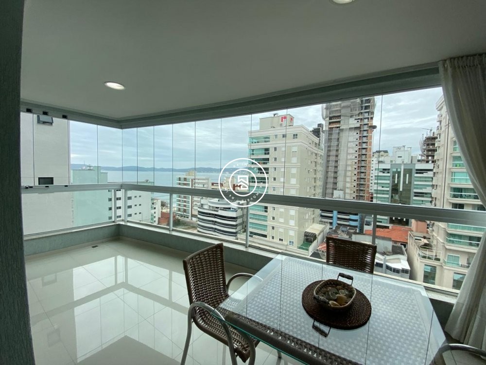 Apto Quadra Mar Centro de Itapema 3 Suites