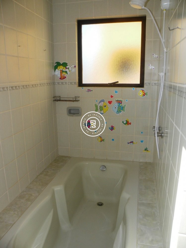 Apto Frente Avenida Centro Itapema, 3 quartos