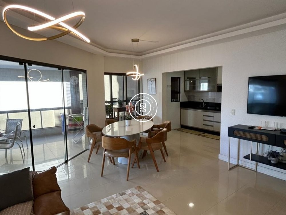 Apto Lateral Mar Centro de Itapema, 03 Suites