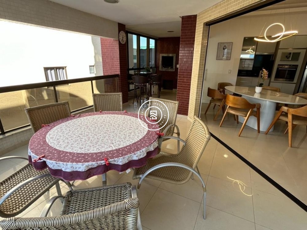 Apto Lateral Mar Centro de Itapema, 03 Suites