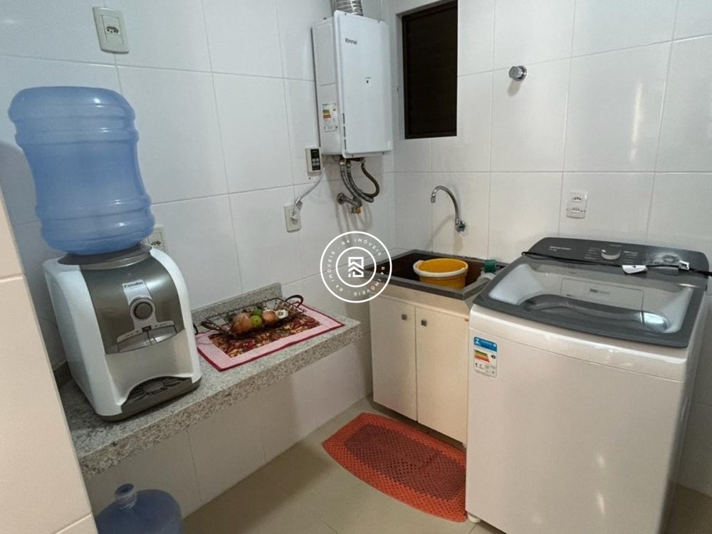 Apto Lateral Mar Centro de Itapema, 03 Suites