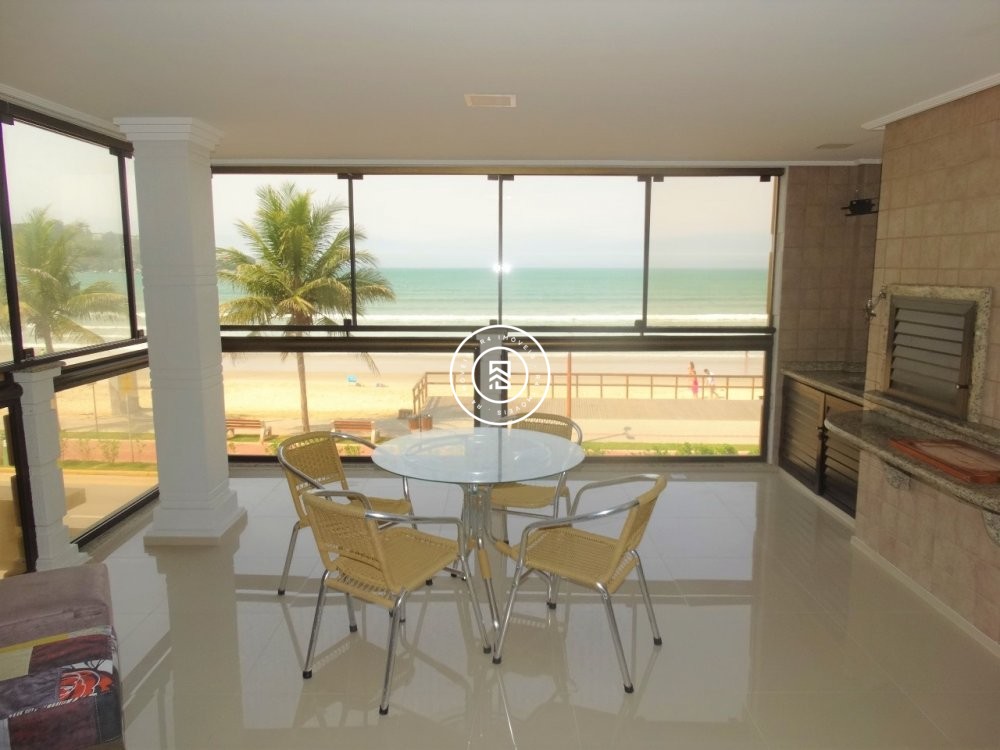 Apartamento Frente Mar, Centro de Itapema 04 Suite