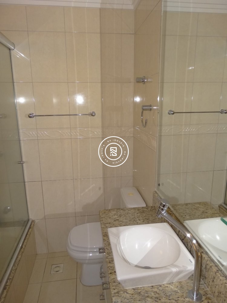 Apartamento Frente Mar, Centro de Itapema 04 Suite