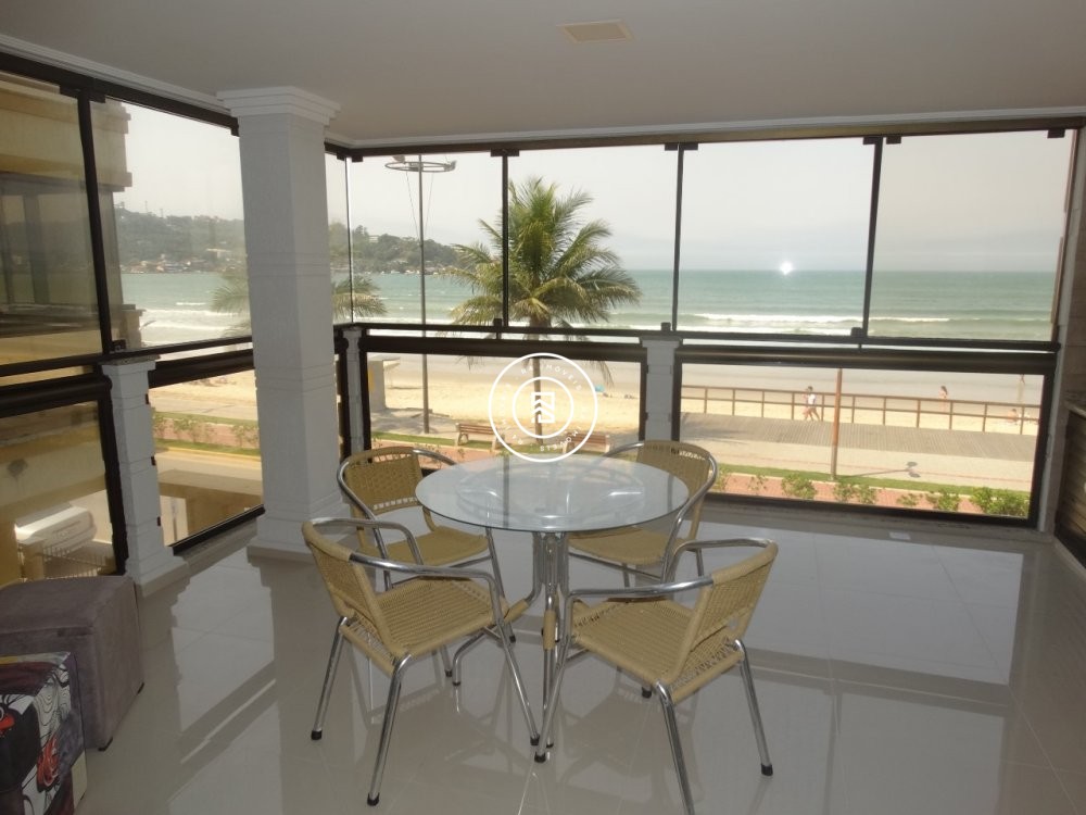 Apartamento Frente Mar, Centro de Itapema 04 Suite