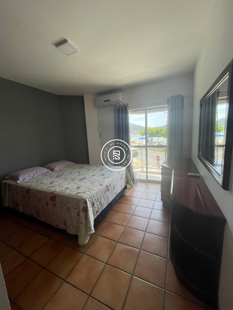 Apartamento Frente Mar, Centro de Itapema, 04 Quar