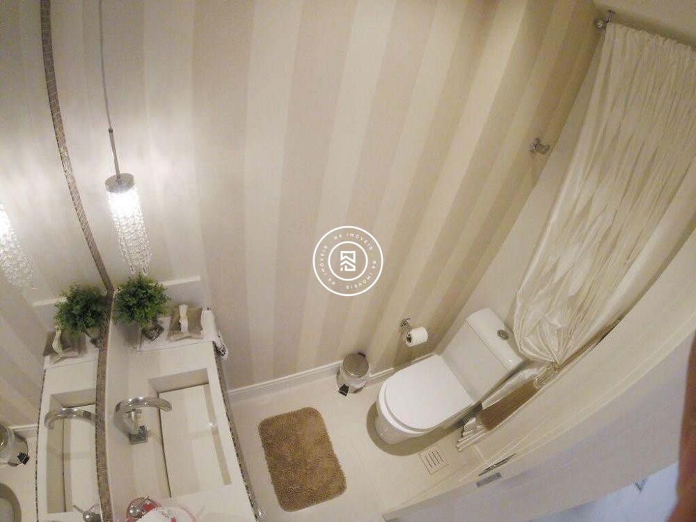 Apartamento finamente Mobiliado, 04 sutes, Meia P