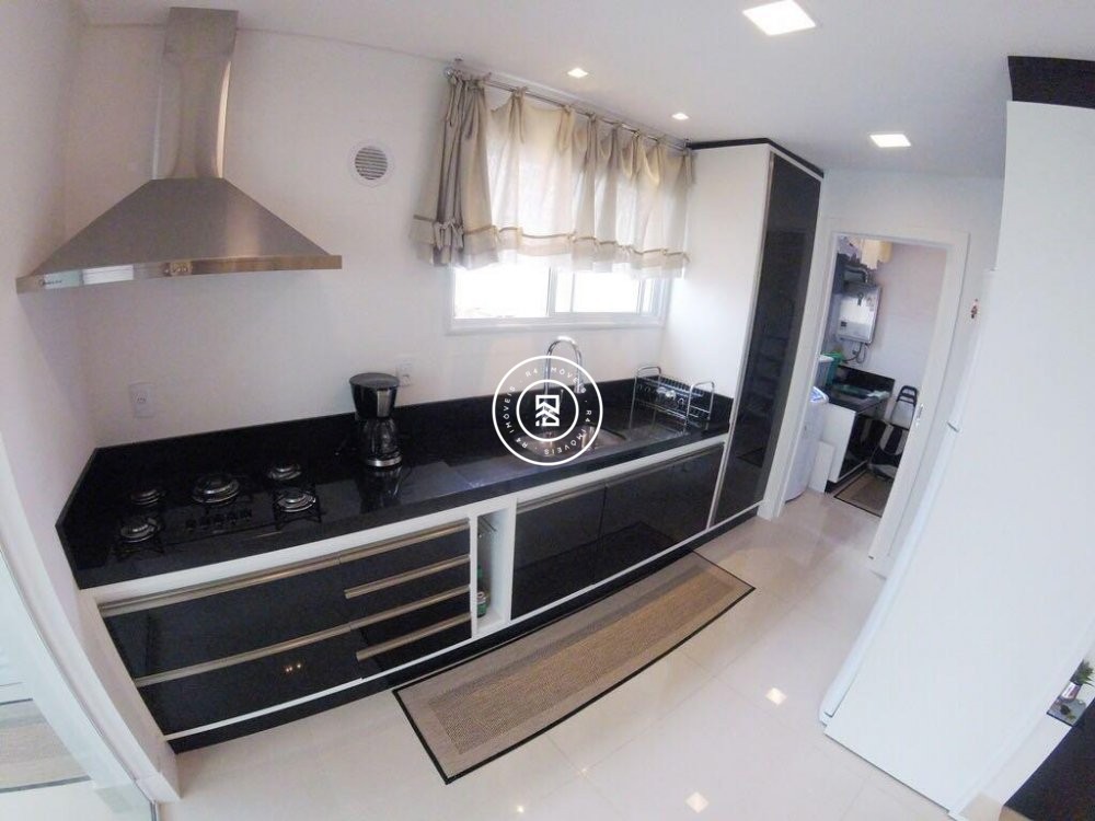 Apartamento finamente Mobiliado, 04 sutes, Meia P