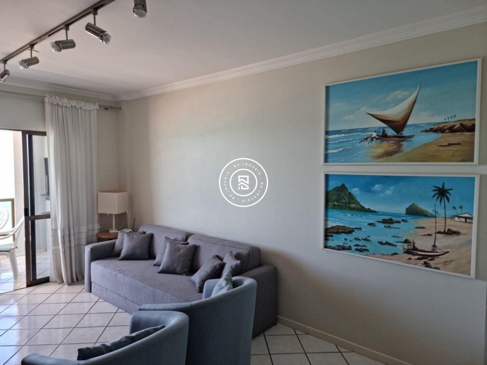 Apartamento Frente Mar, Meia Praia, 04 Dormit�rios