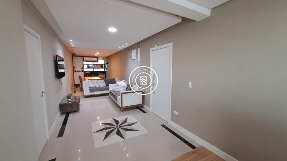 Apartamento Vista Mar, Meia Praia, 03 Suites