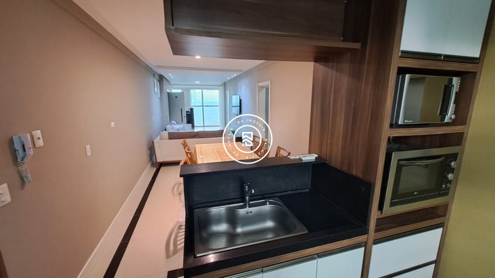 Apartamento Vista Mar, Meia Praia, 03 Suites