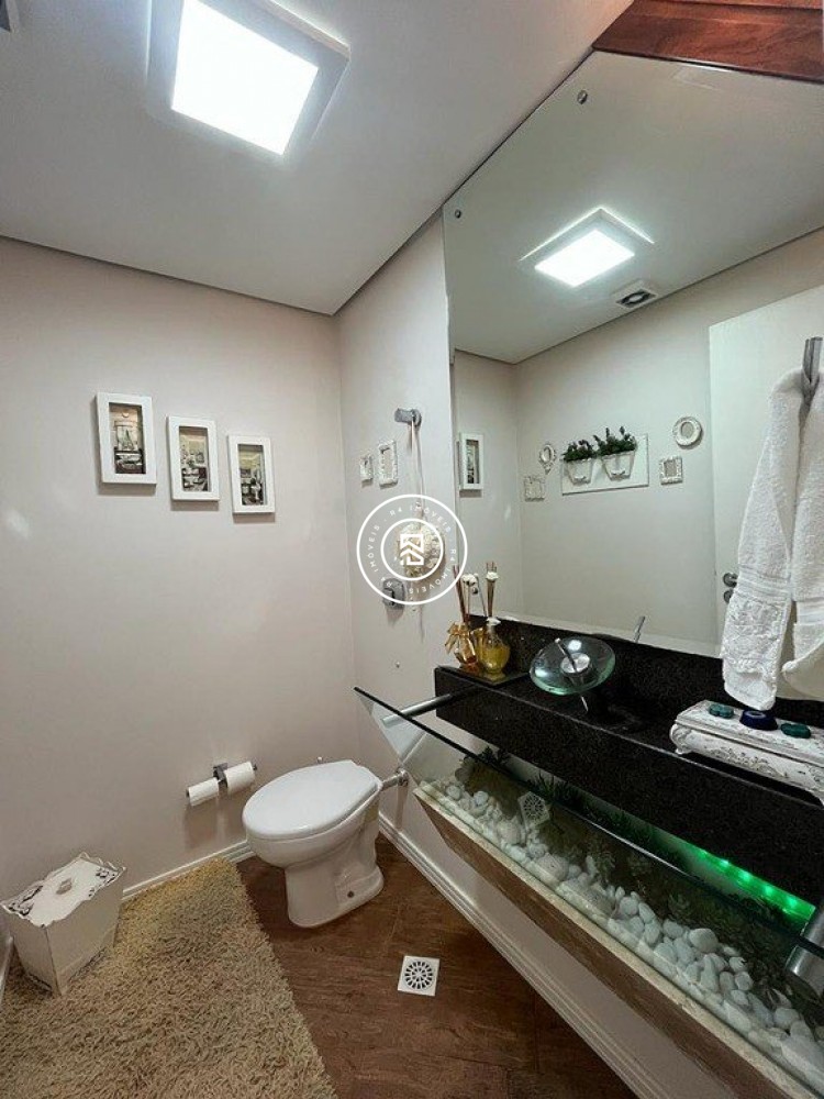 Apartamento Frente Mar 03 suites, 02 vagas, Meia P
