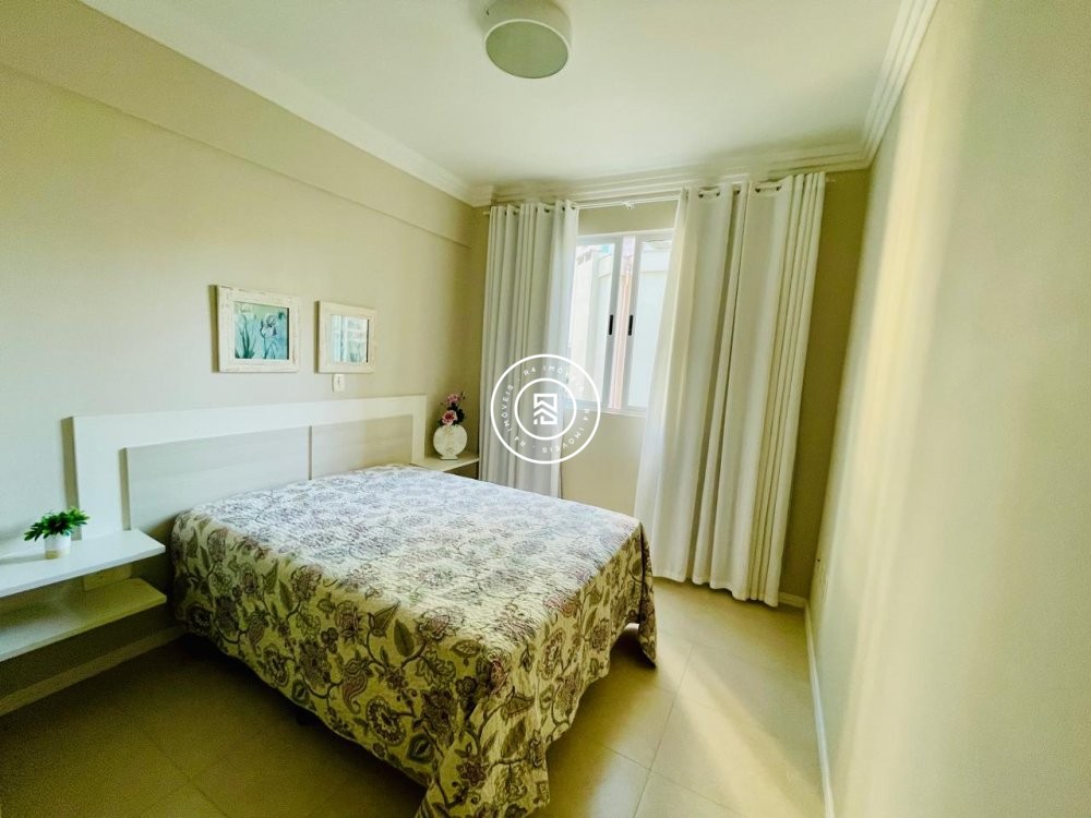 Apartamento Lateral Mar, 04 suites, Meia Praia