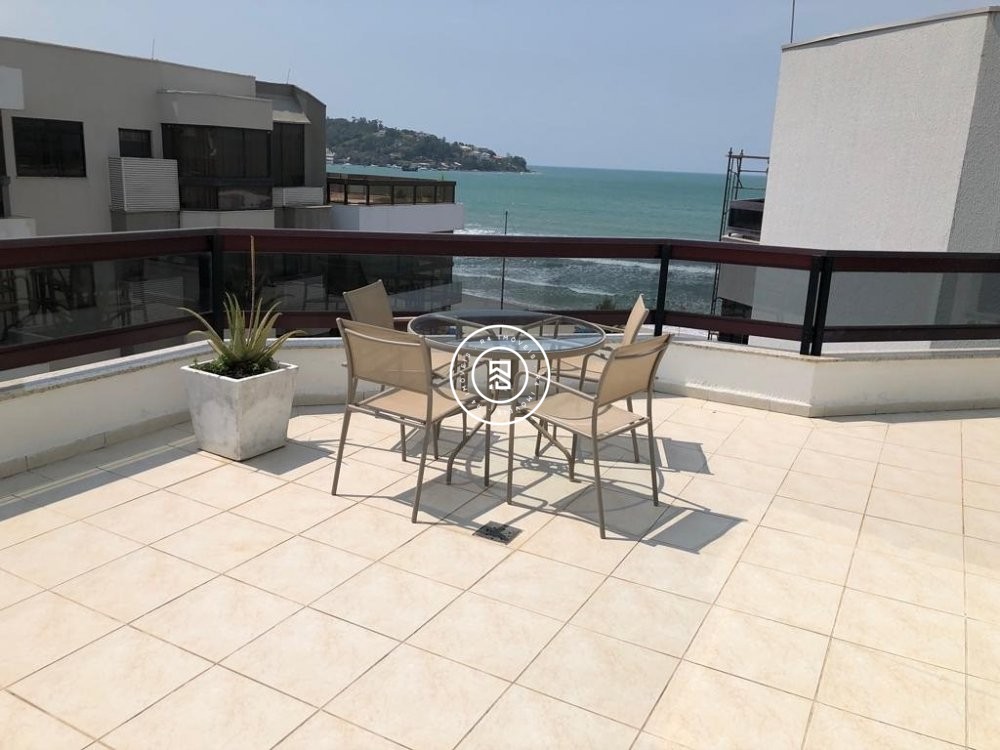 Cobertura Quadra Mar, 03 dormitorios, 02 Vagas, Ce