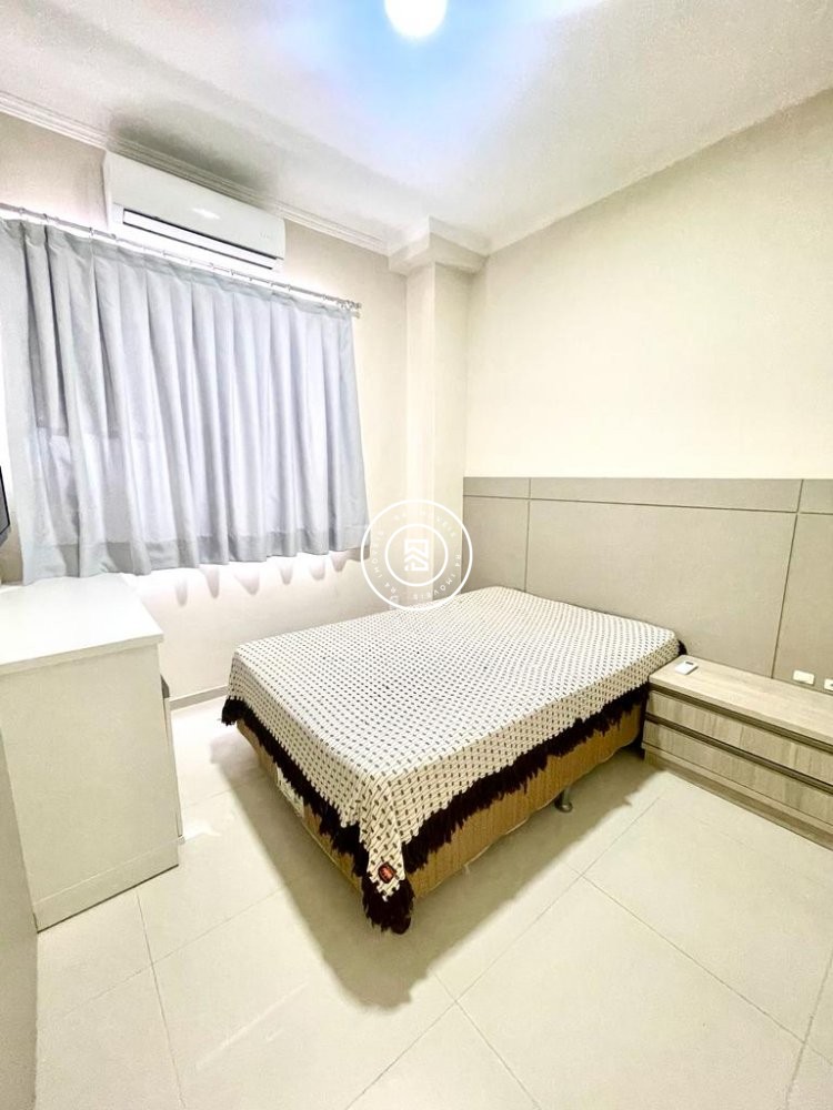 Apartamento Quadra mar 03 quartos, Meia Praia